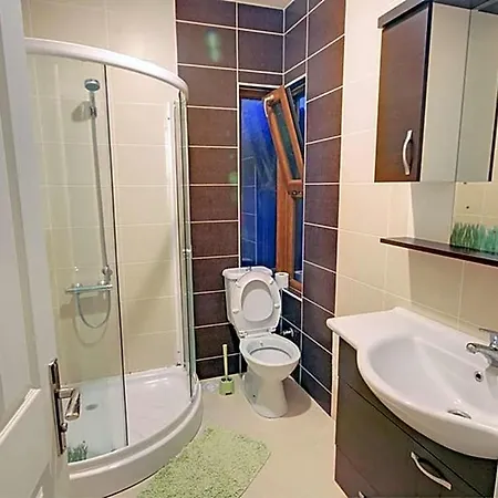 In Sleeps 10 With Pool Air Con And Wifi 빌라 *