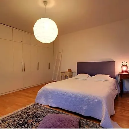 In Sleeps 10 With Pool Air Con And Wifi * بودروم