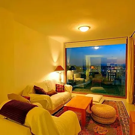In Sleeps 10 With Pool Air Con And Wifi فيلة بودروم